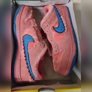 Nike dunk grateful dead